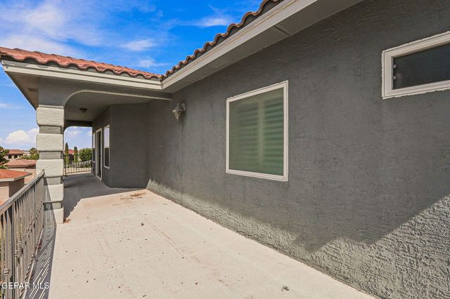 13566 EMERALD COAST Lane, Horizon City, TX 79928
