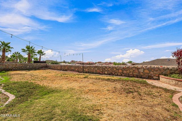 13566 EMERALD COAST Lane, Horizon City, TX 79928