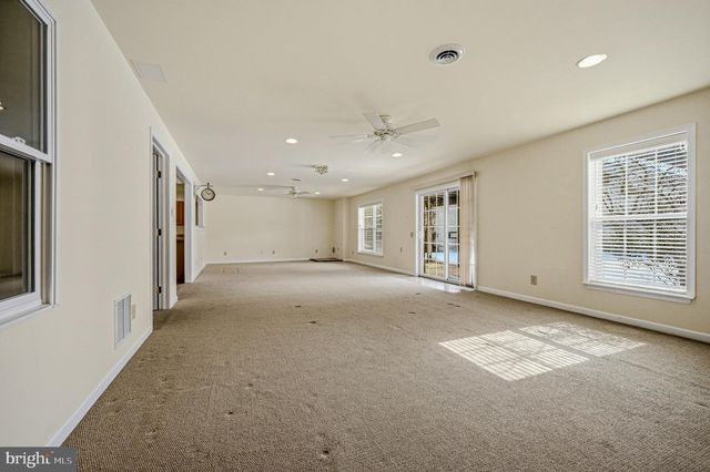 101 VIOLET DR, Kennett Square, PA 19348