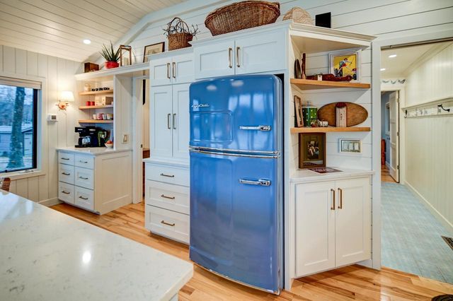 N3789 Tipperary Road, Poynette, WI 53955