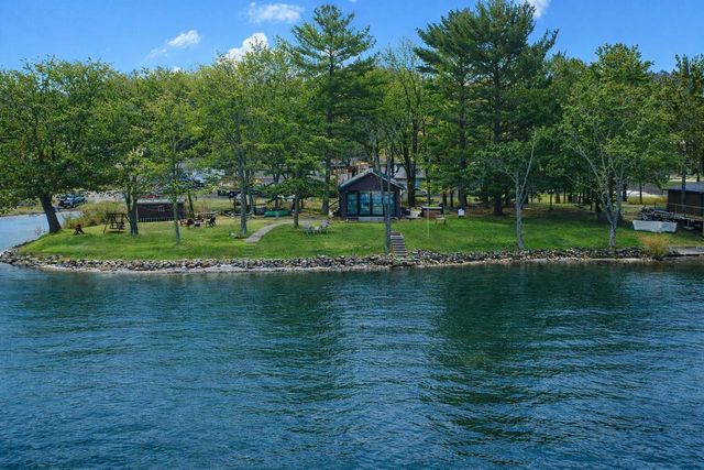 N3789 Tipperary Road, Poynette, WI 53955