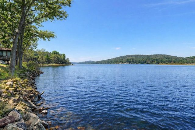 N3789 Tipperary Road, Poynette, WI 53955