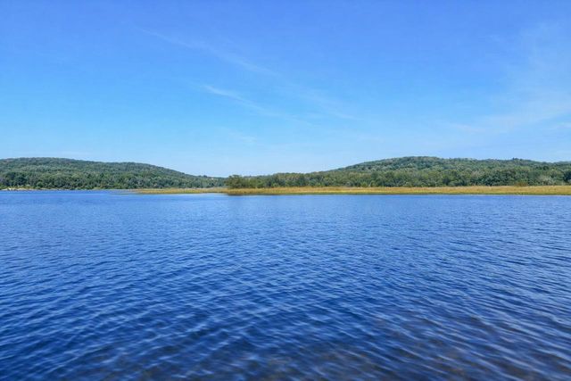 N3789 Tipperary Road, Poynette, WI 53955