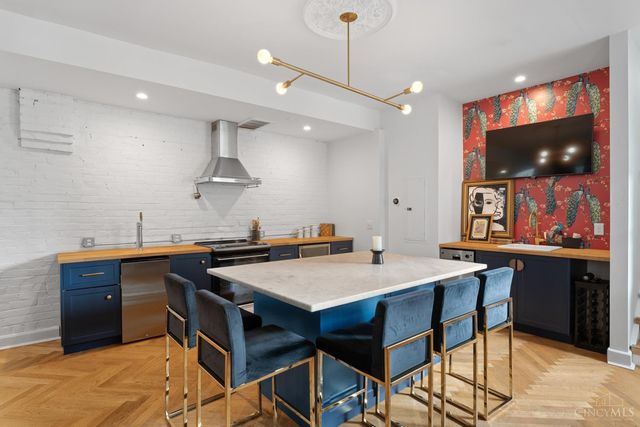 306 Grear Alley, Cincinnati, OH 45202