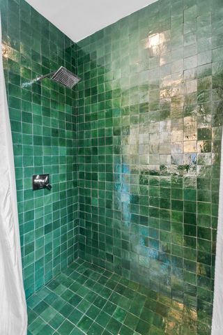 306 Grear Alley, Cincinnati, OH 45202