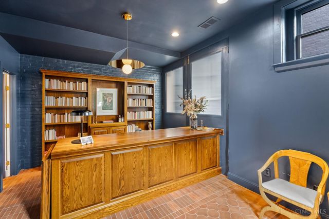 306 Grear Alley, Cincinnati, OH 45202