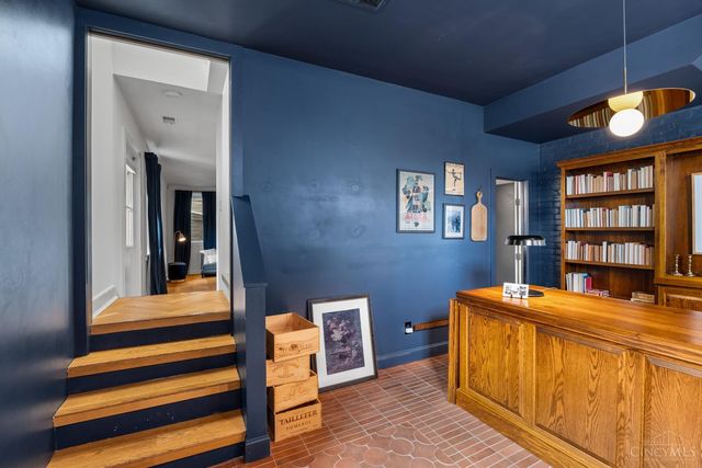 306 Grear Alley, Cincinnati, OH 45202