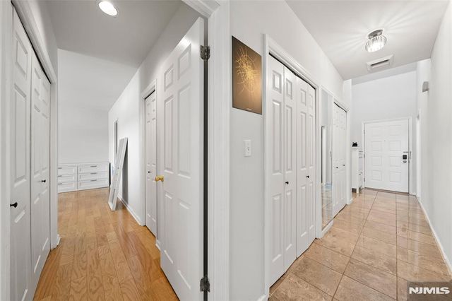 300 Gorge Road 62, Cliffside Park, NJ 07010