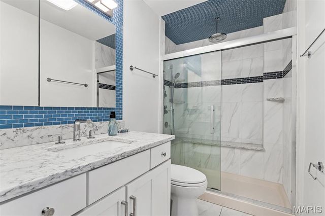 321 Belt Avenue 301, St Louis, MO 63112