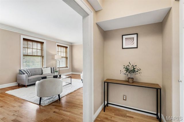 321 Belt Avenue 301, St Louis, MO 63112