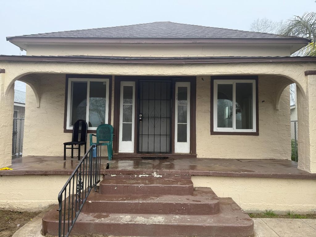 241 E Tuolumne Street, Fresno, CA 93706