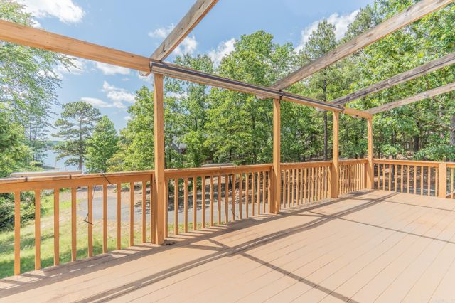 7 Resplandor Court, Hot Springs Village, AR 71909