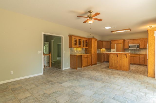 7 Resplandor Court, Hot Springs Village, AR 71909