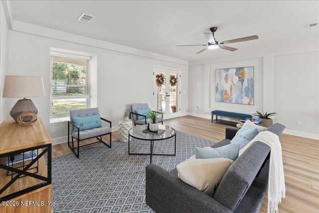 708 MYRTLE Avenue, Green Cove Springs, FL 32043