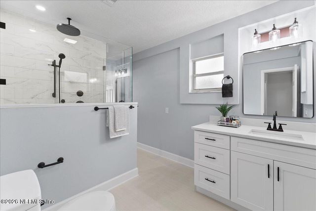 708 MYRTLE Avenue, Green Cove Springs, FL 32043