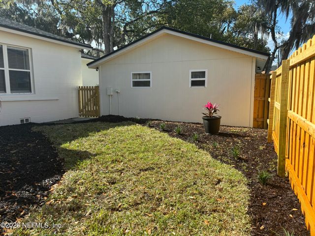 708 MYRTLE Avenue, Green Cove Springs, FL 32043
