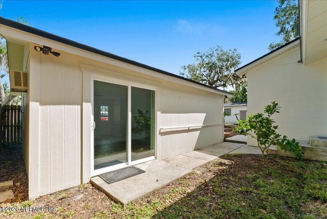 708 MYRTLE Avenue, Green Cove Springs, FL 32043