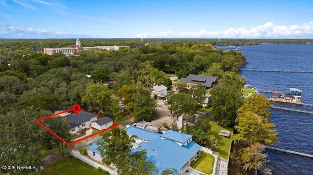 708 MYRTLE Avenue, Green Cove Springs, FL 32043