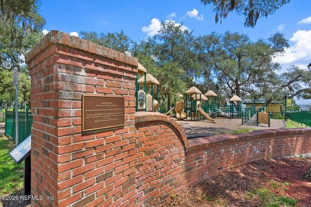 708 MYRTLE Avenue, Green Cove Springs, FL 32043