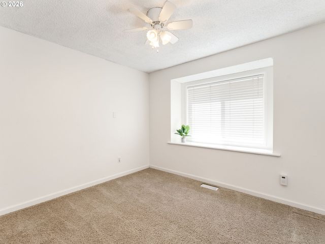 12555 Sw TIGER LILLY Ln, Beaverton, OR 97008