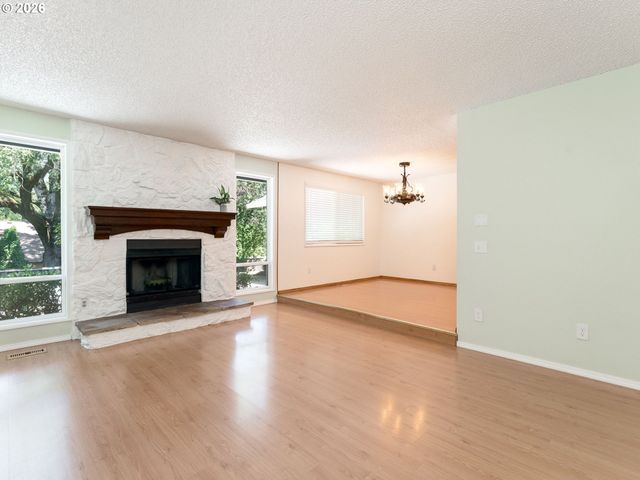 12555 Sw TIGER LILLY Ln, Beaverton, OR 97008