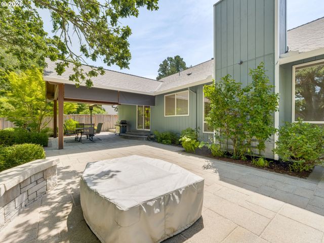 12555 Sw TIGER LILLY Ln, Beaverton, OR 97008