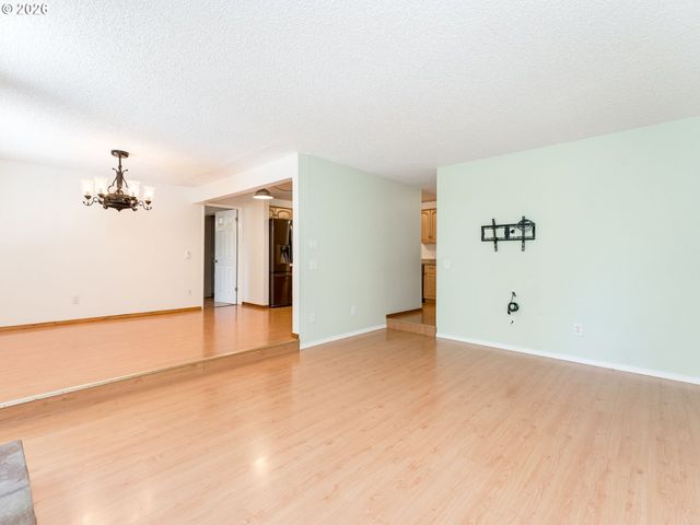 12555 Sw TIGER LILLY Ln, Beaverton, OR 97008