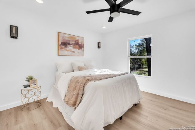 1118 Shadwell, San Antonio, TX 78228