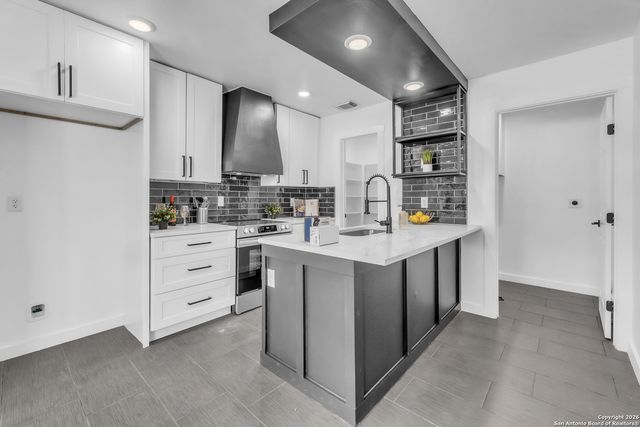 1118 Shadwell, San Antonio, TX 78228