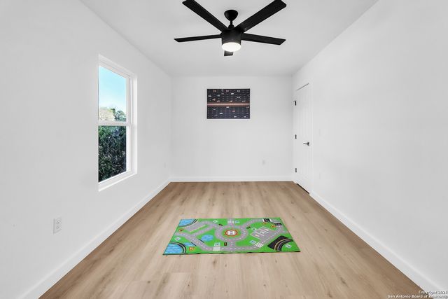 1118 Shadwell, San Antonio, TX 78228