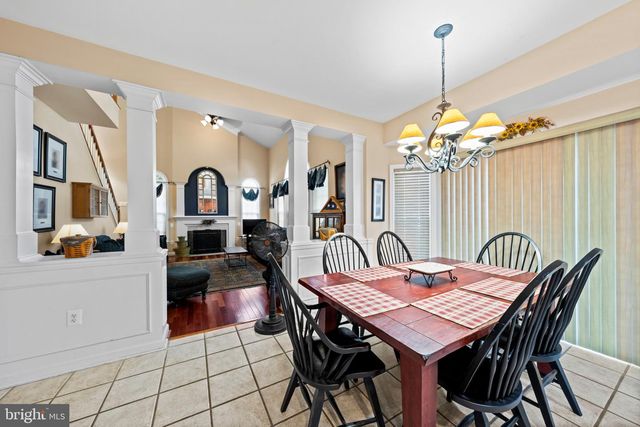 5601 HERITAGE HILLS CIR, Fredericksburg, VA 22407