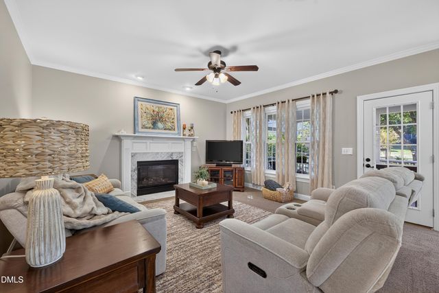 105 Crossway Lane, Holly Springs, NC 27540