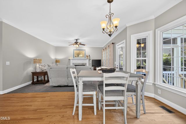 105 Crossway Lane, Holly Springs, NC 27540