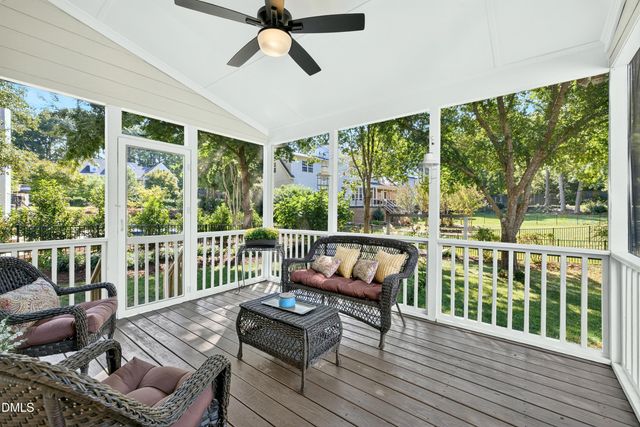 105 Crossway Lane, Holly Springs, NC 27540
