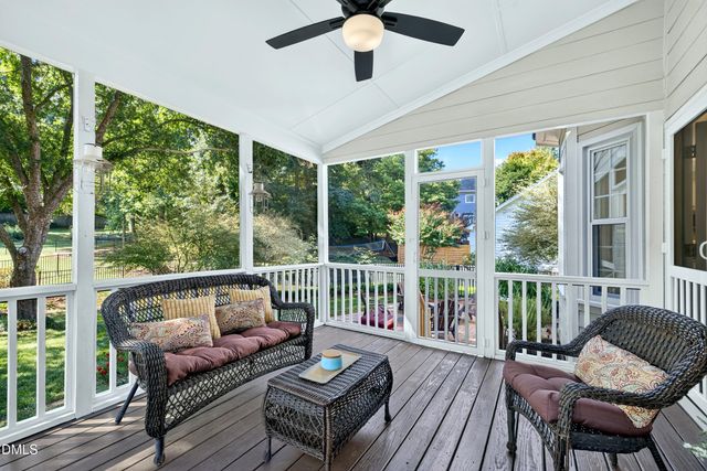 105 Crossway Lane, Holly Springs, NC 27540