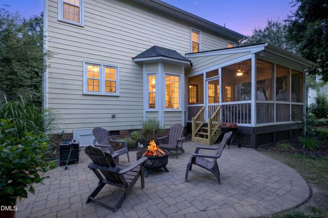 105 Crossway Lane, Holly Springs, NC 27540