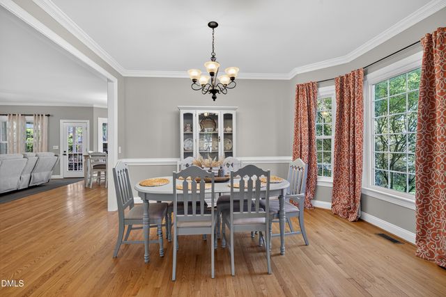 105 Crossway Lane, Holly Springs, NC 27540