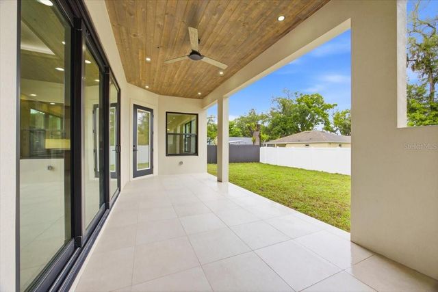 104 S MAKI ROAD, Plant City, FL 33563