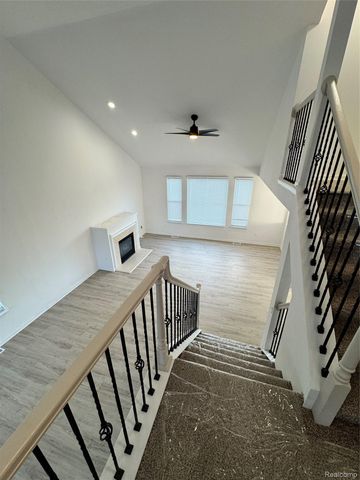 1822 Golfview Lane, Westland, MI 48186