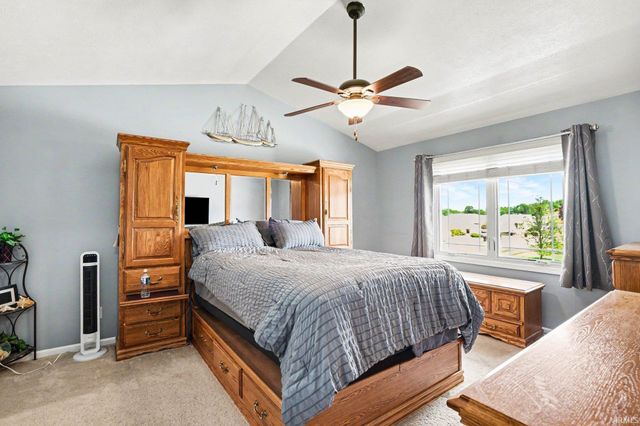 4317 Laurel Creek Drive, South Bend, IN 46628