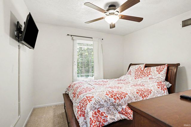 4317 Laurel Creek Drive, South Bend, IN 46628