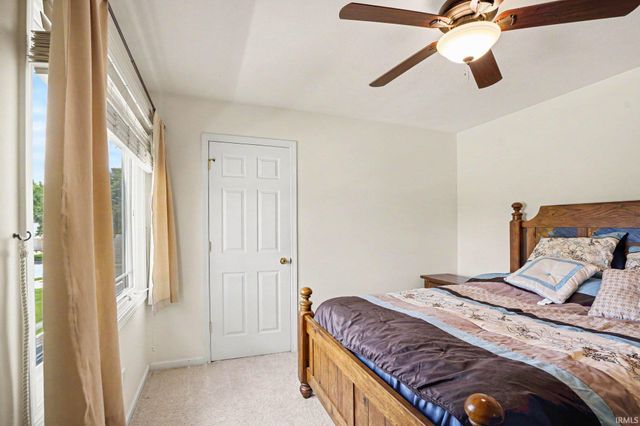 4317 Laurel Creek Drive, South Bend, IN 46628