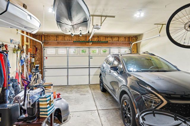 4317 Laurel Creek Drive, South Bend, IN 46628