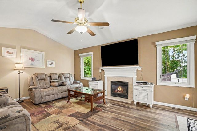 4317 Laurel Creek Drive, South Bend, IN 46628
