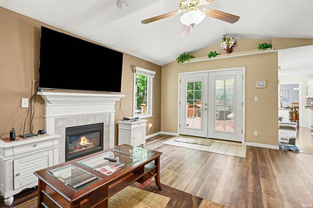 4317 Laurel Creek Drive, South Bend, IN 46628
