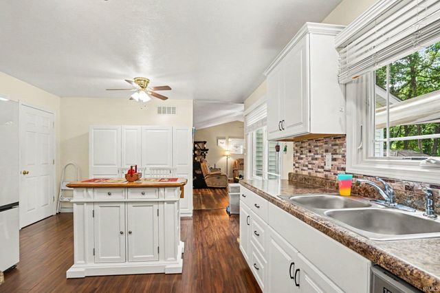 4317 Laurel Creek Drive, South Bend, IN 46628