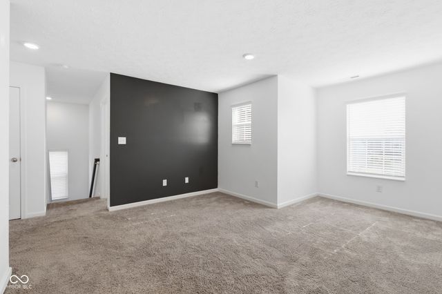 1450 Silver Pine Lane, Sheridan, IN 46069