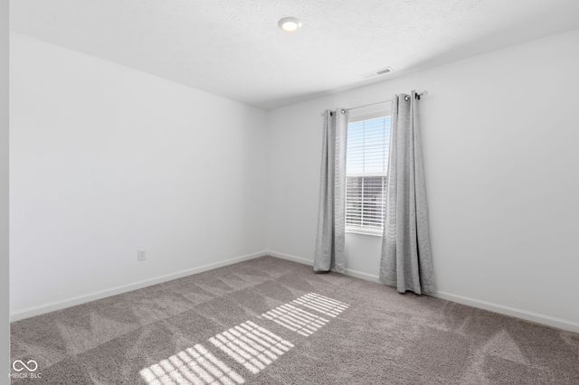 1450 Silver Pine Lane, Sheridan, IN 46069