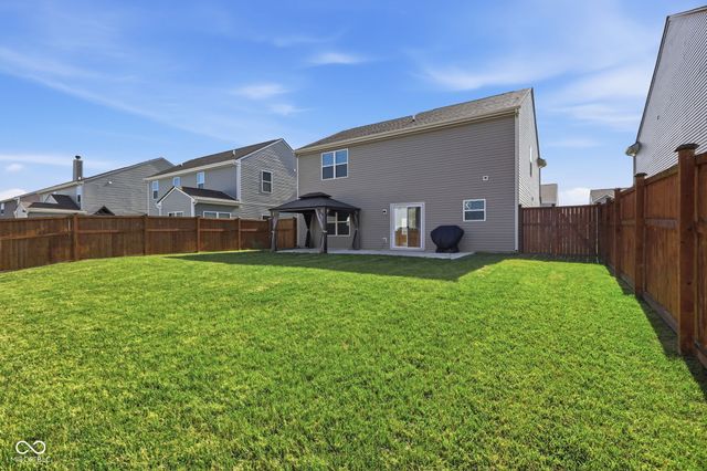 1450 Silver Pine Lane, Sheridan, IN 46069