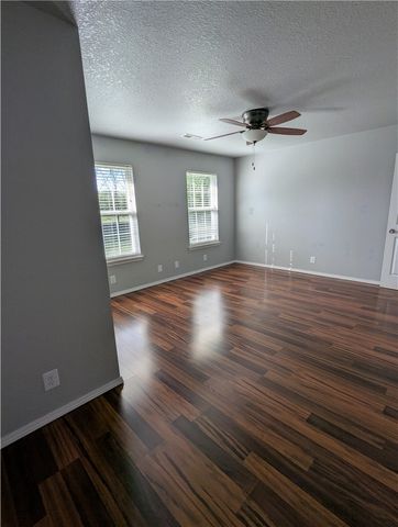 2871 Colton Cove, Fayetteville, AR 72701